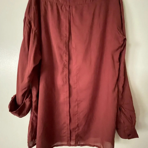 Peruvian Connection Lightweight Brown Blouse Top Roll Tab Sleeves Pockets Size M - Picture 7 of 10